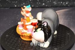 Disney Cinderella Lucifer Gus Jaq Sewing Mice Pink Dress Salt and Pepper Shakers