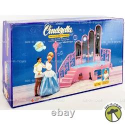 Disney Cinderella Magical Bubble Ballroom Playset 1991 Mattel 02416