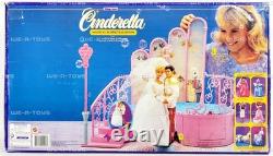 Disney Cinderella Magical Bubble Ballroom Playset 1991 Mattel 02416
