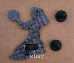 Disney Cinderella Memorable Moment Trading Pin Soap Bubble RARE New on Card