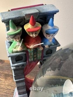 Disney Cinderella Prince Musical Snowglobe Once Upon The Dream lights up! Mint
