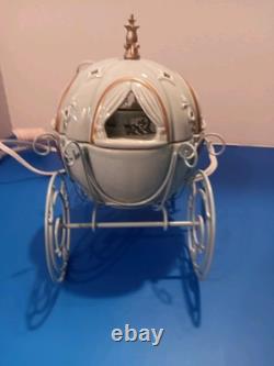 Disney Cinderella Royal Carriage Scentsy Brand Warmer Limited Edition NEW IN BOX