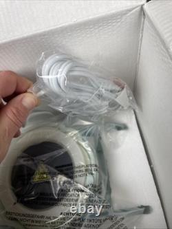 Disney Cinderella Royal Carriage Scentsy Brand Warmer Limited Edition NEW IN BOX