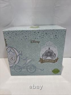 Disney Cinderella Royal Carriage Scentsy Brand Warmer Limited Edition New In Box