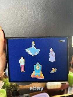 Disney Electrical Parade Cinderella Musical Boxed Pin Set (Music Faintly Plays)