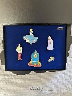 Disney Electrical Parade Cinderella Musical Boxed Pin Set (Music Faintly Plays)