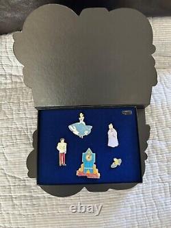 Disney Electrical Parade Cinderella Musical Boxed Pin Set (Music Faintly Plays)