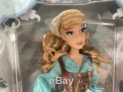 Disney Limited Edition 70th Anniversary 17 Peasant Dress Cinderella Doll NEW