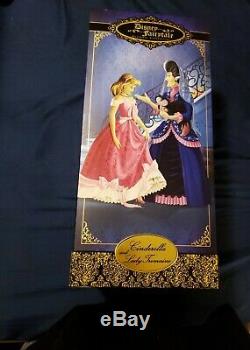 Disney Limited Edition Doll Heroes Vs. Villains Cinderella And Lady Tremaine