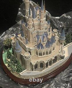 Disney Olszewski Light Up Large Cinderella Castle Main Street Edition New