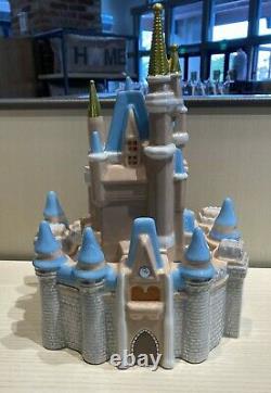 Disney Parks 2021 Magic Kingdom Cinderella Castle Ceramic Cookie Jar Brand new