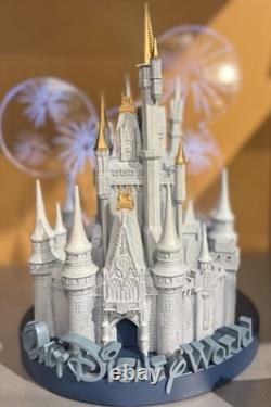 Disney Parks Cinderella Castle Figurine Light Up Signature Collection Mickey