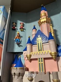 Disney Parks Cinderella Castle Playset Walt Disney World New with Box