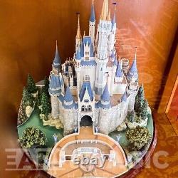 Disney Parks Main Street Figure Cinderella Castle by Olszewski New with Box