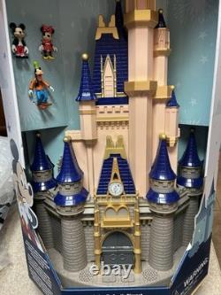 Disney Parks WDW Mickey Minnie Goofy Cinderella Castle Play Set NIB