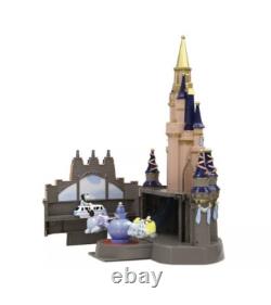 Disney Parks World 50th Anniversary Cinderella Castle Playset 23 Lights Up New