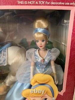 Disney Porcelain Brass Key Keepsake Cinderella Doll & Royal Horse New Nrfb