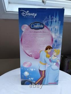 Disney Princess Brass Key Porcelain Doll Cinderella New In Box Mint 18