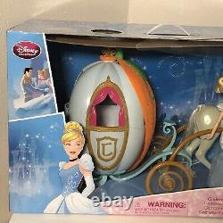 Disney Princess Cinderella 12 Doll & 16 Carriage Pumpkin Coach And 12horse