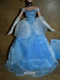 Disney Princess Cinderella 17 Limited Edition Doll Figure DEBOXED Condition