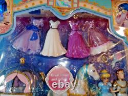 Disney Princess Mattel Cinderella Deluxe Gift Set Favorite Moments Unopened