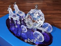 Disney Showcase Crystal World Ltd Ed Cinderella Carriage Coach W Jaq Gus MIB