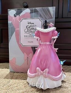 Disney Store 2021 Figure Cinderella Pink Dress with Mice and Birds (In Hand)