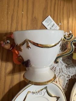 Disney Store CINDERELLA'S JAQ AND GUS TEACUPS & SAUCERS in ORIGINAL BOX-RARE