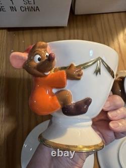 Disney Store CINDERELLA'S JAQ AND GUS TEACUPS & SAUCERS in ORIGINAL BOX-RARE