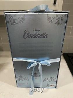 Disney Store Cinderella Limited Edition 17 Doll