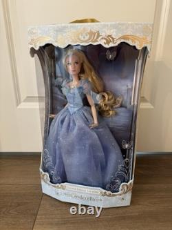 Disney Store Cinderella Live Action Lily James Limited Edition 17 Doll