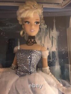 Disney Store Limited Cinderella Collector Doll Only5000! Limited Edition