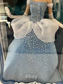 Disney Store Limited Edition Cinderella 17 Collector Doll LE 5000-READ