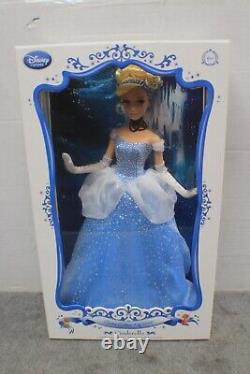 Disney Store Limited Edition Cinderella Doll 17 1 out of 5000 (201/5000)