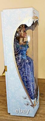 Disney Store Limited Edition Doll Cinderella Live Action 17 Le 4000 Lily James