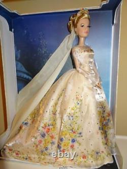 Disney Store Limited Edition Platinum Cinderella Wedding 17 Doll