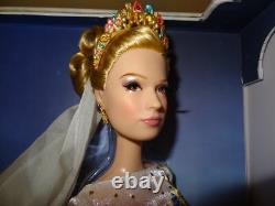 Disney Store Limited Edition Platinum Cinderella Wedding 17 Doll