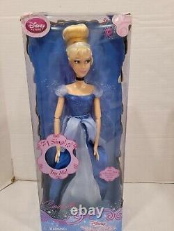 Disney Store Princess CINDERELLA SINGING Doll in Blue NIB New Rare