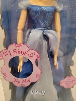 Disney Store Princess CINDERELLA SINGING Doll in Blue NIB New Rare