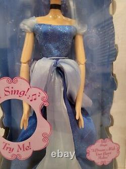 Disney Store Princess CINDERELLA SINGING Doll in Blue NIB New Rare