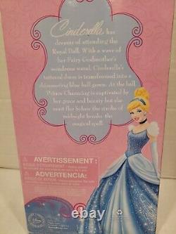 Disney Store Princess CINDERELLA SINGING Doll in Blue NIB New Rare