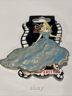 Disney Studio Store Cinderella LE200 LE 200 New Card MINT v4