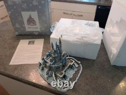 Disney Village WDW Light-Up Cinderella Castle w Tinkerbell BRAND NEW IN BOX