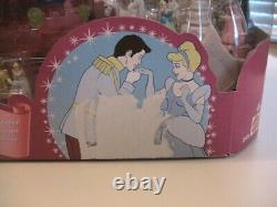 Disney Vintage 1999 Mattel Mini Collection Cinderella Wedding Palace Nib 22470