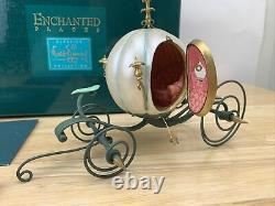 Disney WDCC Enchanted Places An Elegant Coach for Cinderella with COA