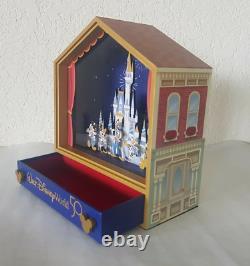 Disney World 50th Anniversary Music Box Mickey Mouse & Friends Cinderella Castle