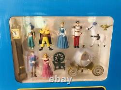 Disney World Castle Playset Cinderella Lights Vintage Princess Figures Rare New