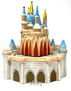 Disney World Magic Kingdom Cinderella Castle Ceramic Cookie Jar New