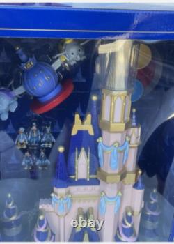 Disney World Parks 50th Anniversary Cinderella Castle Playset 23 Lights Sounds