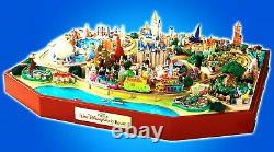 Disney parade Diorama miniature Florida Walt Disney World Disneyland Figure